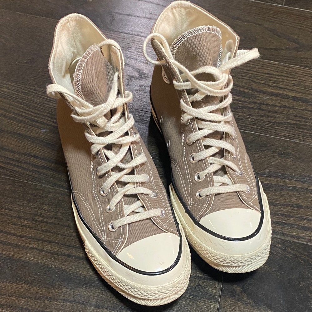 Converse Chuck Taylor All Star Tan Sneakers